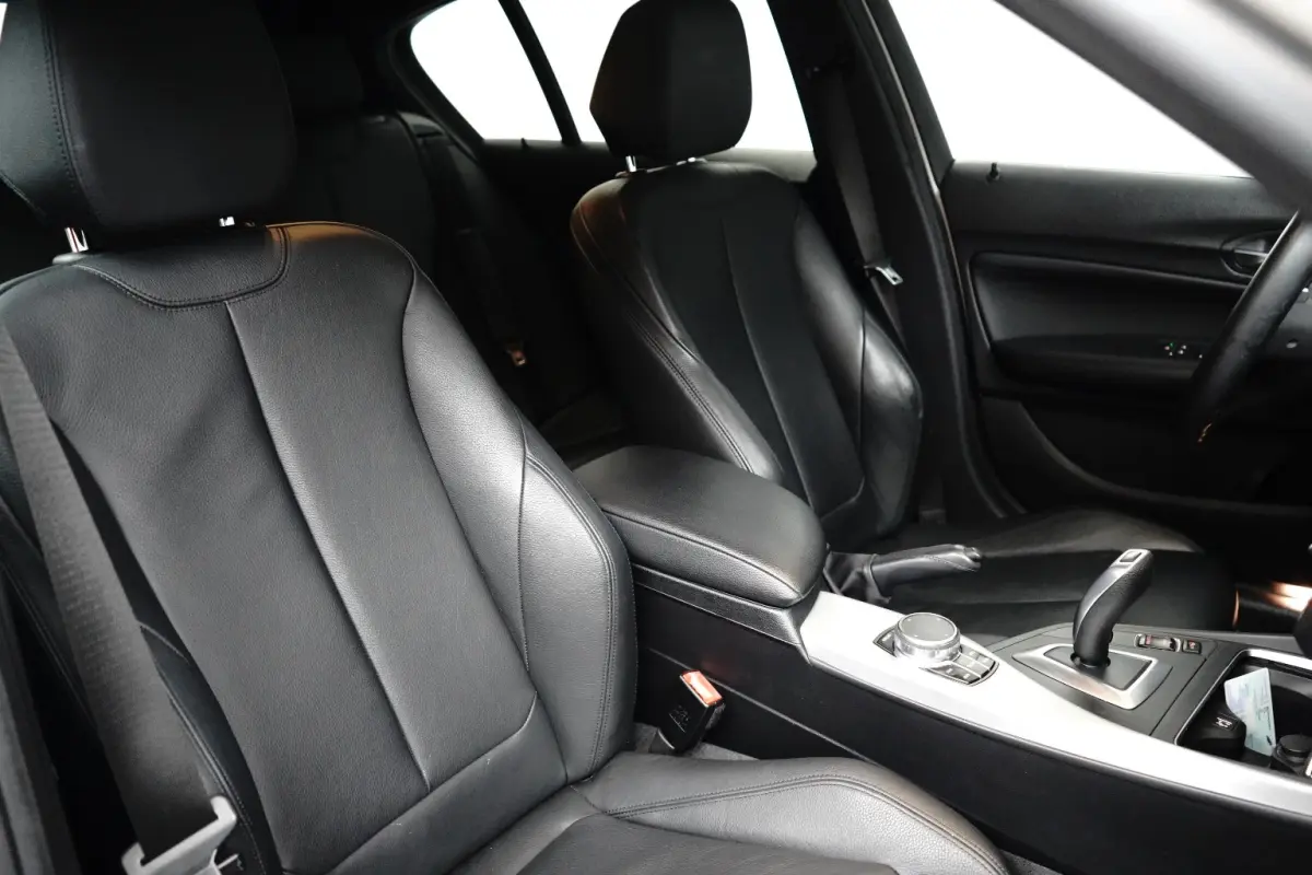118i Edition M Sport Shadow High Executive
