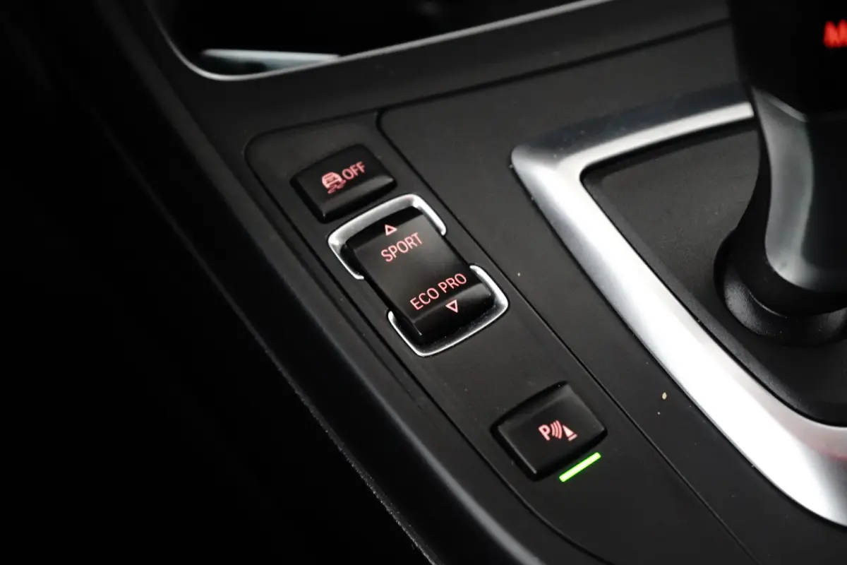 118i Edition M Sport Shadow High Executive