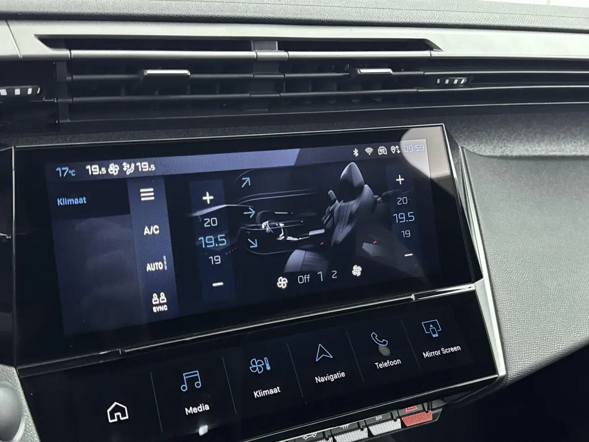 Hybrid 136pk Allure | 360 Camera | Adaptieve Cruise Control | CarPlay | LED Koplampen