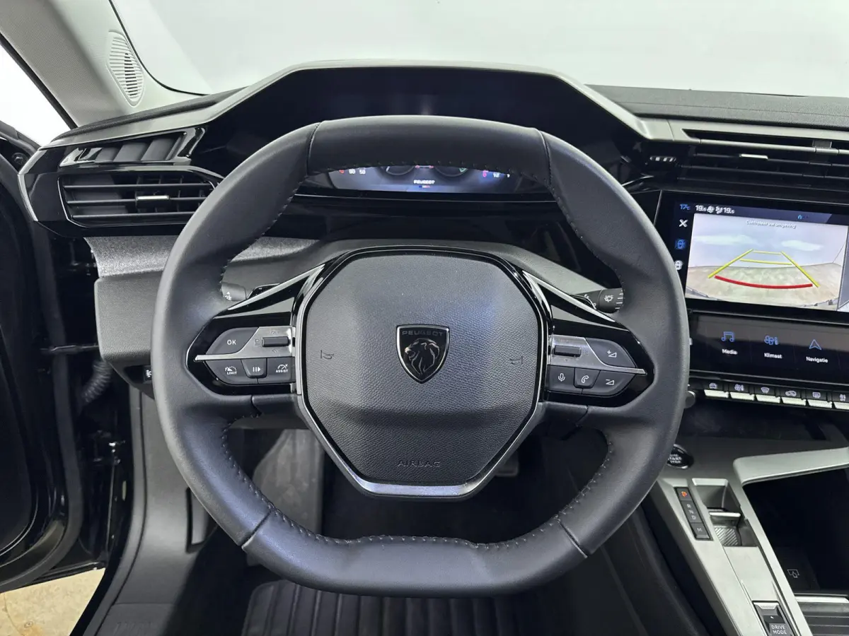 Hybrid 136pk Allure | 360 Camera | Adaptieve Cruise Control | CarPlay | LED Koplampen