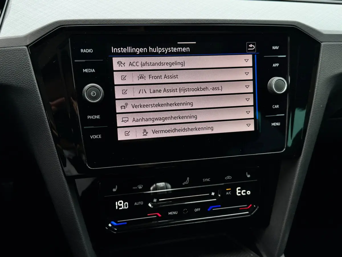 1.4 TSI PHEV GTE | Pano | Trekhaak | Matrix | Massage | Camera | Travel Assist | Elektr. achterklep