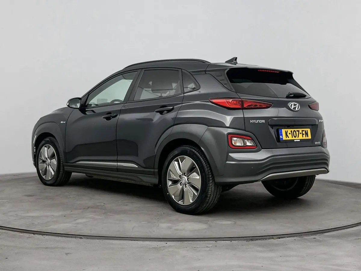 Fashion 64kWh | 1ste eigenaar | ACCU 100% | Dodehoekdetectie | Camera | AppleCarPlay/Android | AUTOMAAT