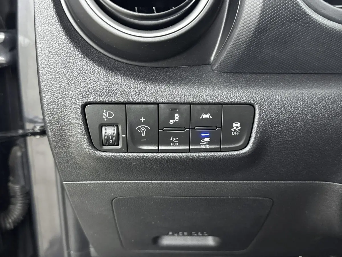 Fashion 64kWh | 1ste eigenaar | ACCU 100% | Dodehoekdetectie | Camera | AppleCarPlay/Android | AUTOMAAT