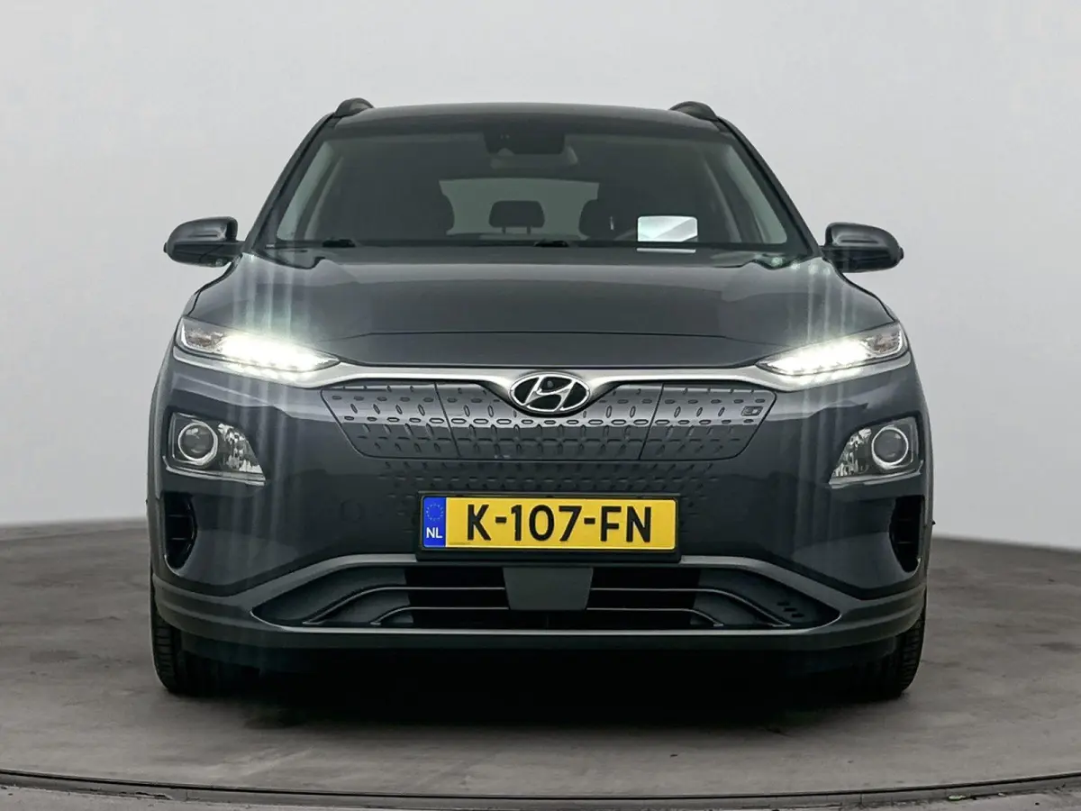 Fashion 64kWh | 1ste eigenaar | ACCU 100% | Dodehoekdetectie | Camera | AppleCarPlay/Android | AUTOMAAT