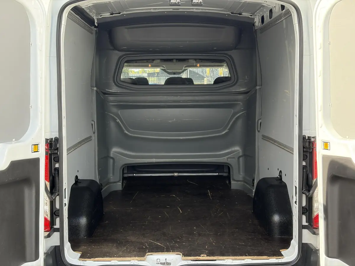 310 2.2 TDCI L2H2*DC*6-PERS*HAAK*A/C*CRUISE*TEL*