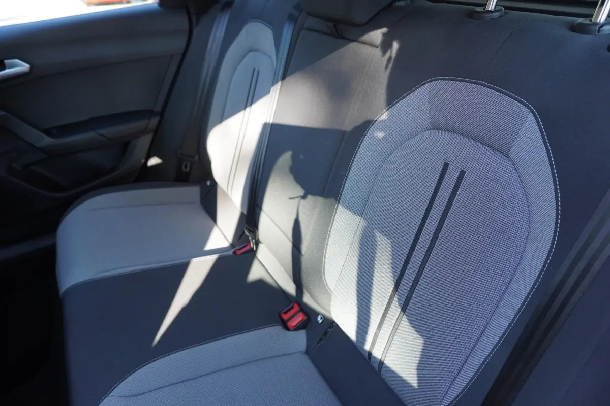 1.0 TSI 110pk Style Full Link | Cruisecontrol | PDC Achter