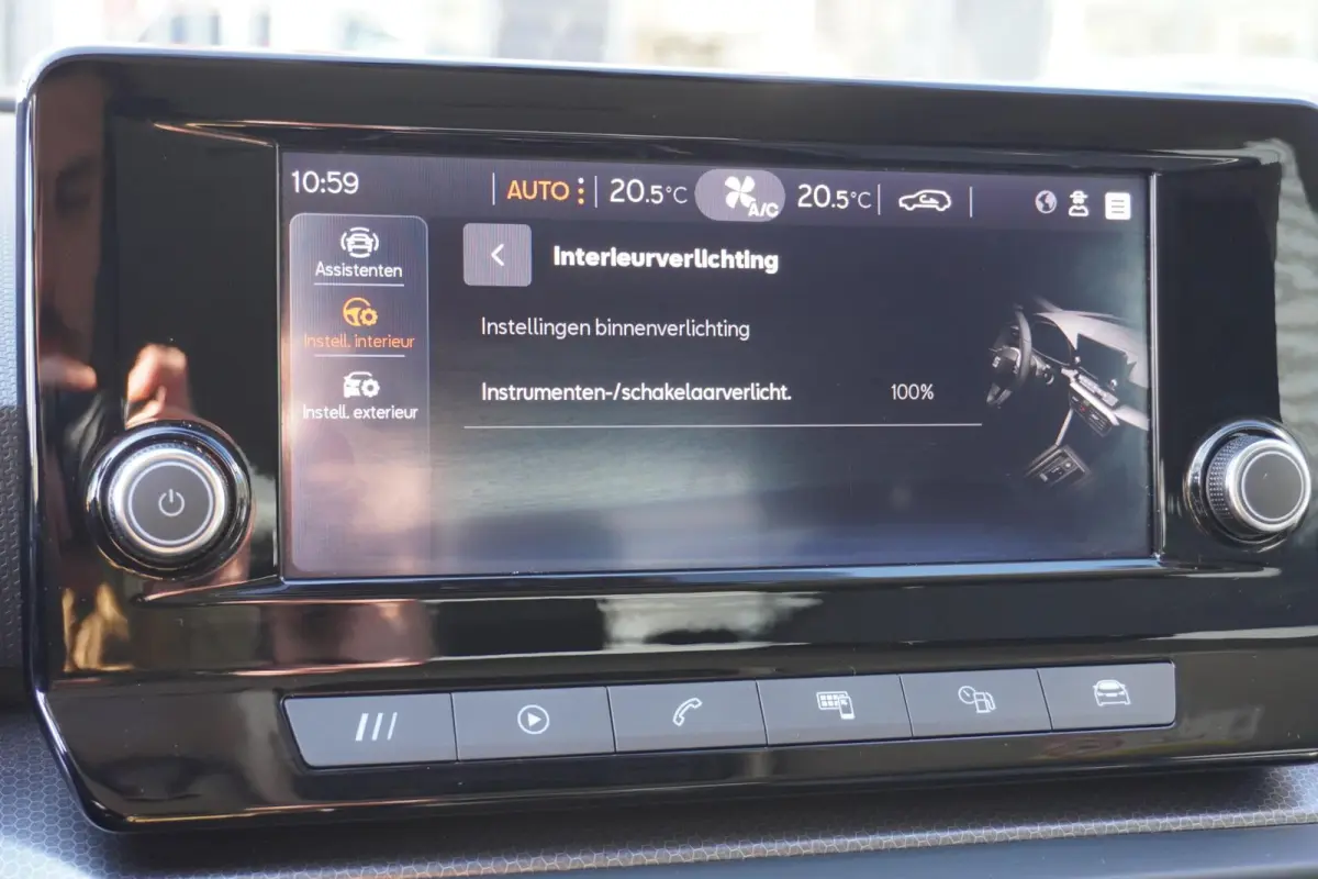 1.0 TSI 110pk Style Full Link | Cruisecontrol | PDC Achter