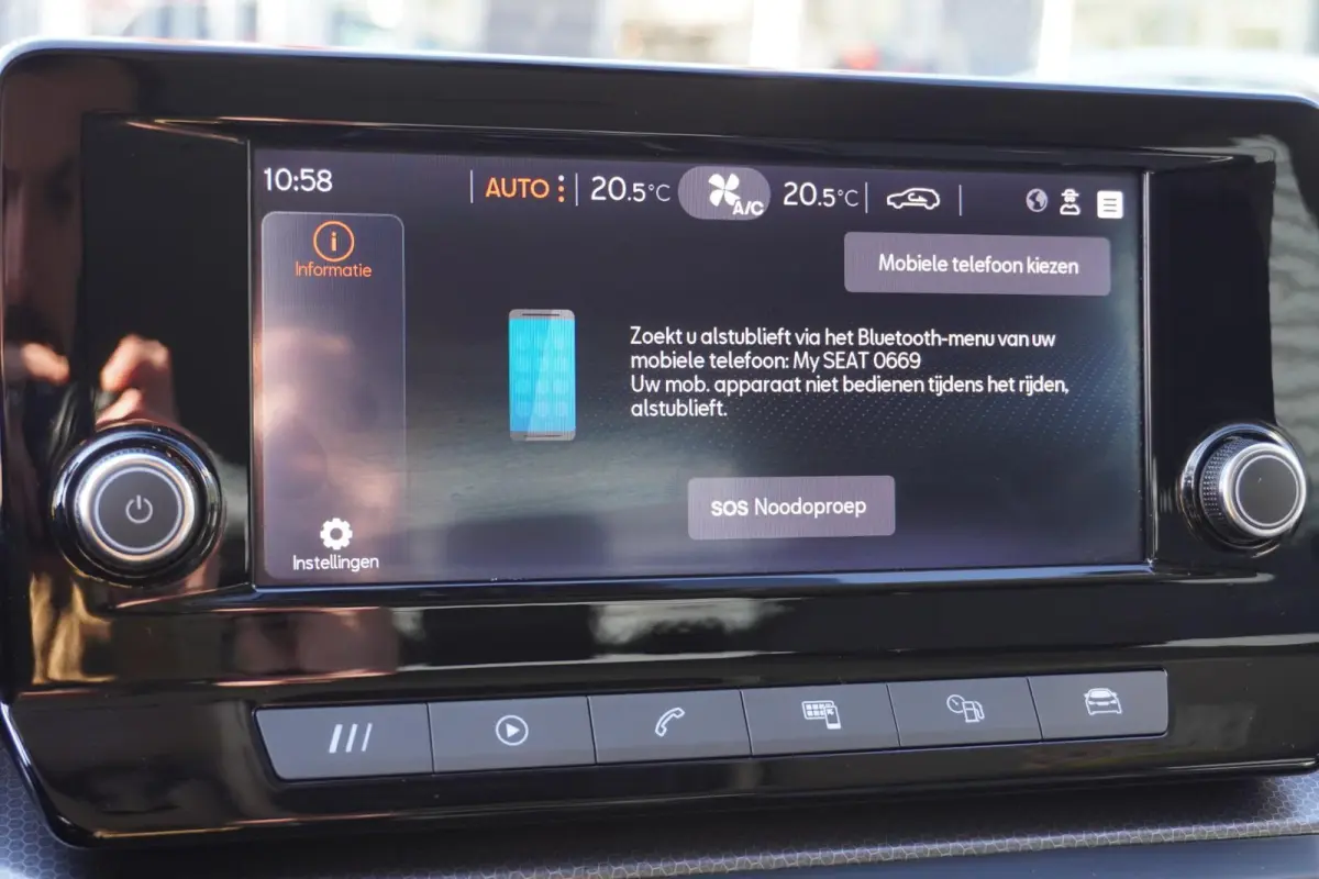 1.0 TSI 110pk Style Full Link | Cruisecontrol | PDC Achter