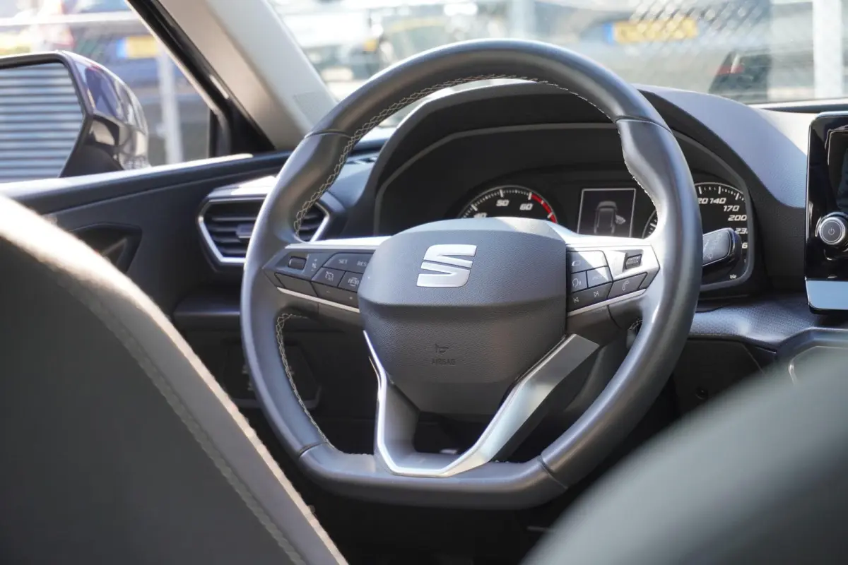 1.0 TSI 110pk Style Full Link | Cruisecontrol | PDC Achter