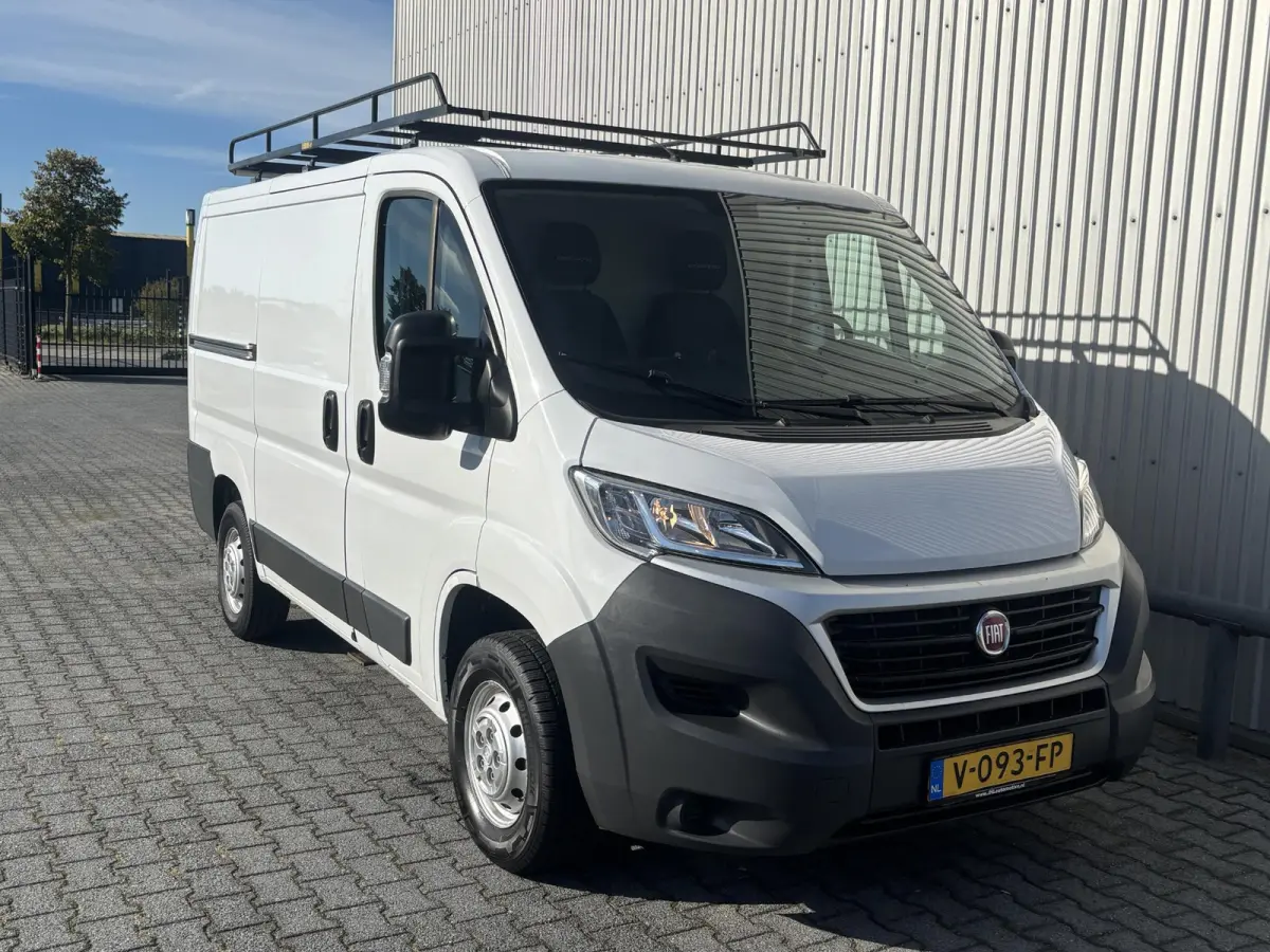 28 2.0 MultiJet L1H1 Actual*HAAK*IMPERIAAL*3-PERS*