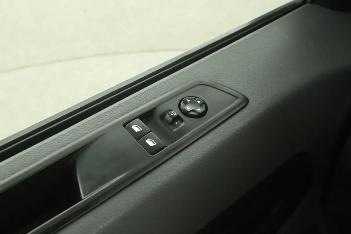 2.0 CDTI 145PK L3H1 | Airco | Cruise | 3 Zits | Navigatie