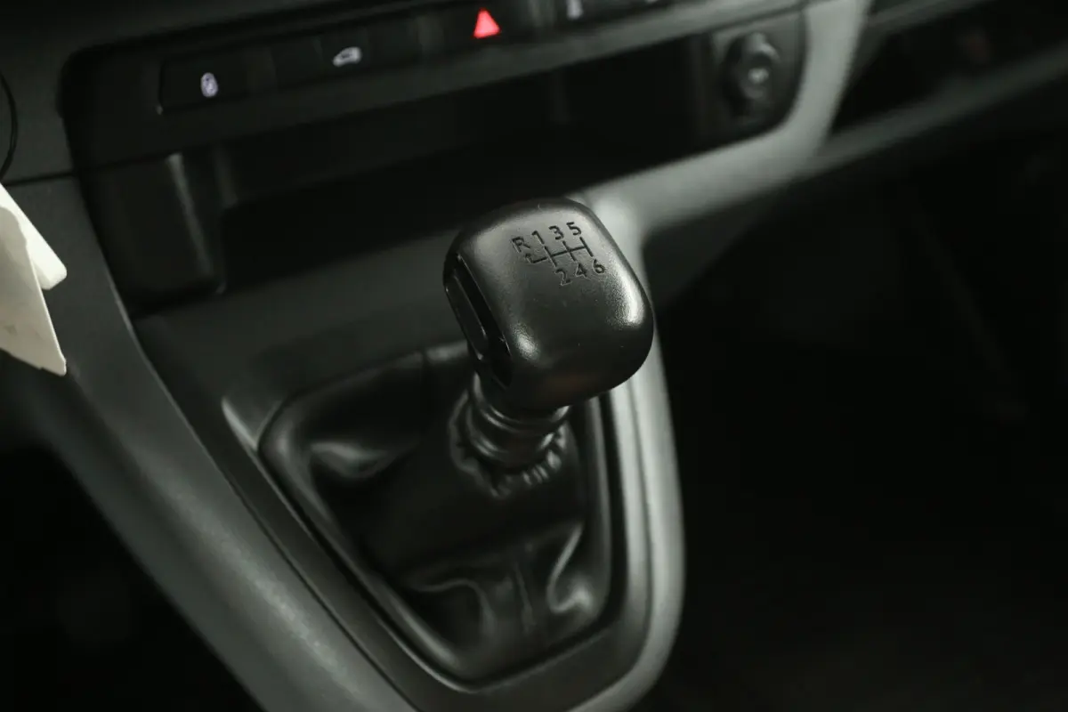 2.0 CDTI 145PK L3H1 | Airco | Cruise | 3 Zits | Navigatie