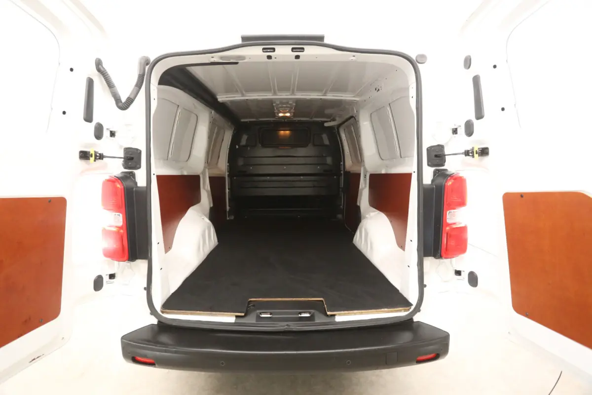2.0 CDTI 145PK L3H1 | Airco | Cruise | 3 Zits | Navigatie