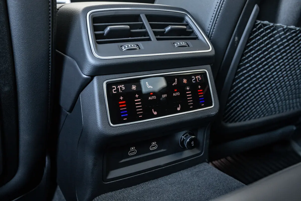 55 TFSI e quattro Pro Line S Competition | Panoramadak | Memory | Bang & Olufsen | 360 Camera | | Apple Carplay/Android Auto|telefoonintegratie premium | Audio installatie premium | Cruise c