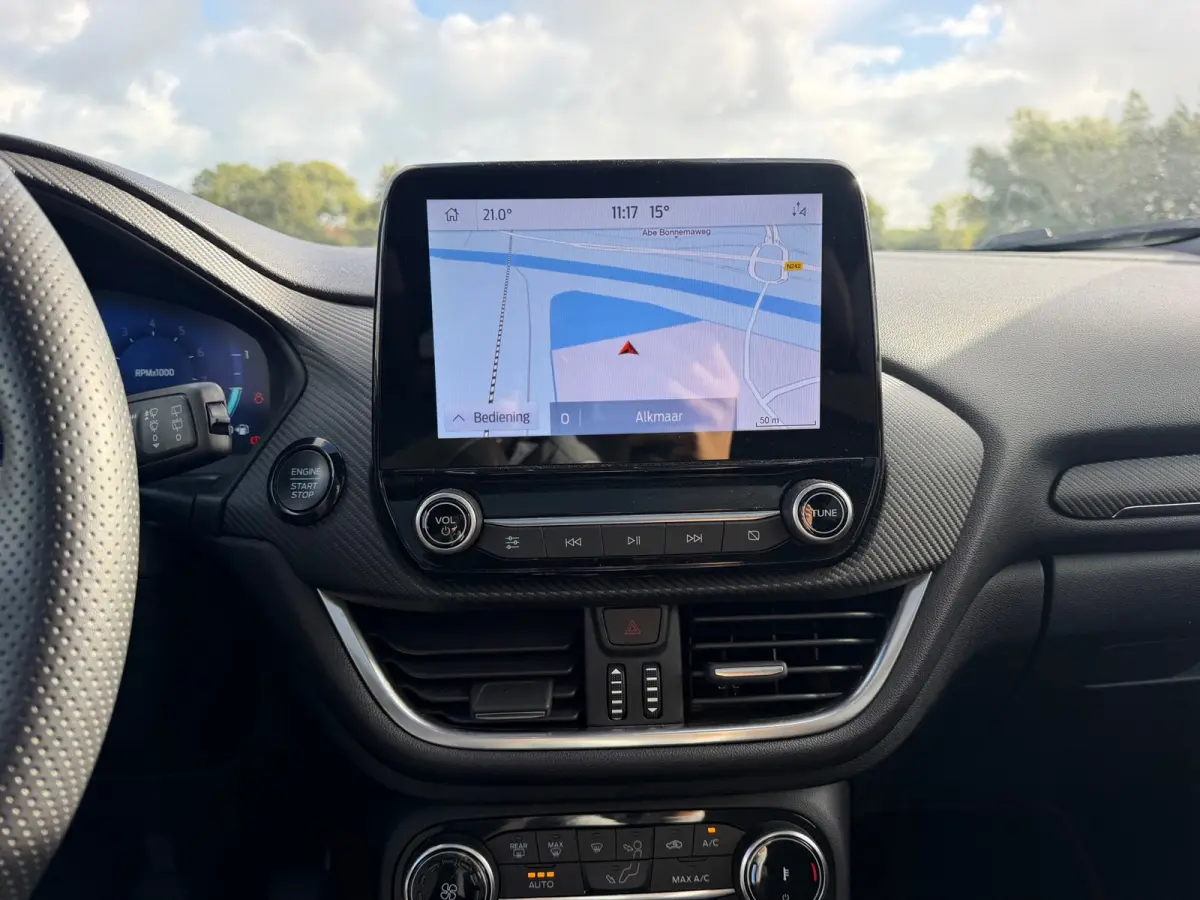 1.0 EcoBoost ST-Line X - Agate Black - Panorama/Virtual/Winterpakket