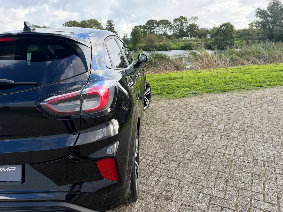1.0 EcoBoost ST-Line X - Agate Black - Panorama/Virtual/Winterpakket