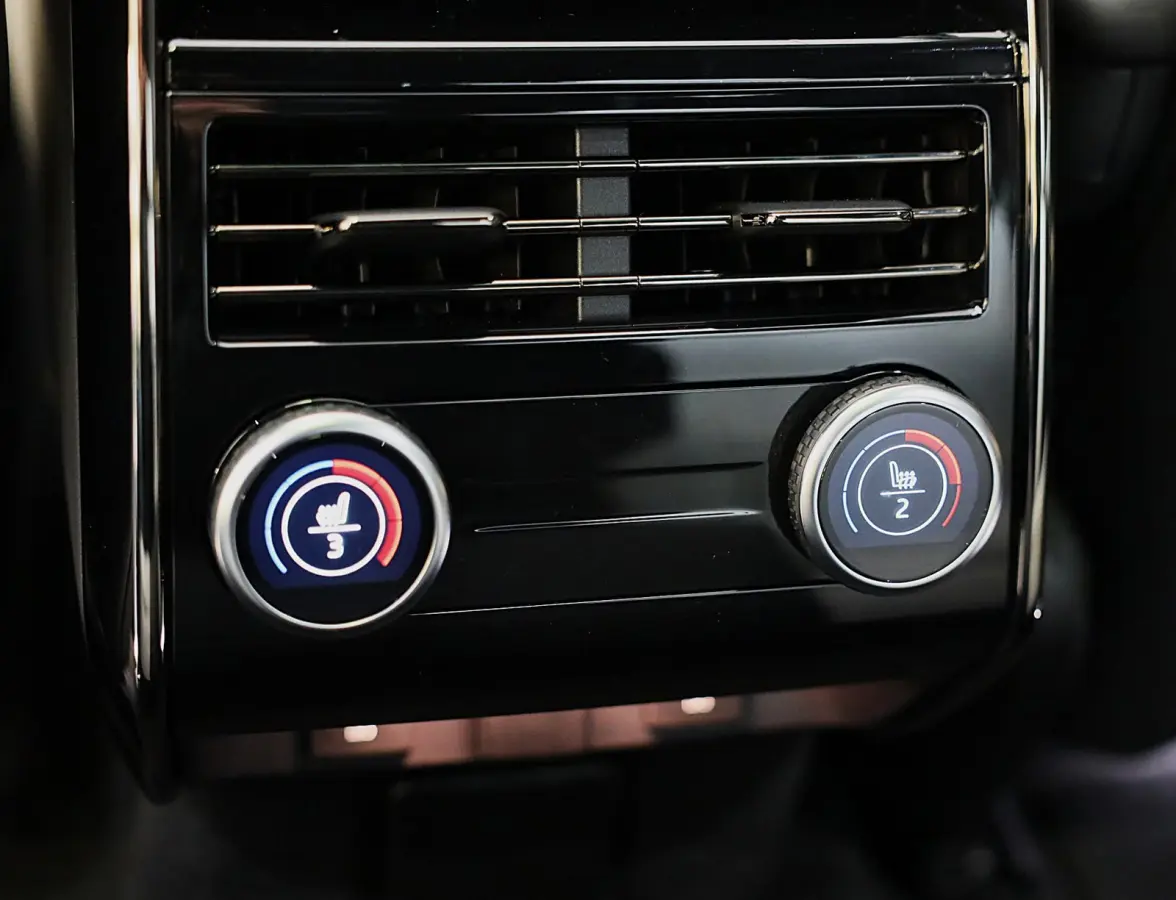 3.0 P460e Dynamic HSE PHEV / Head Up / 360 Camera / Leder Two Tone / Open Pano / Trekhaak / 23 Inch