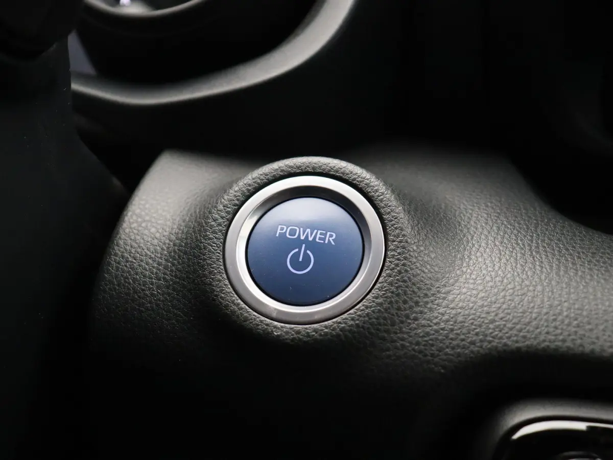 1.5 Hybrid Dynamic | Achteruitrijcamera | Apple Carplay & Android Auto | Full Led |