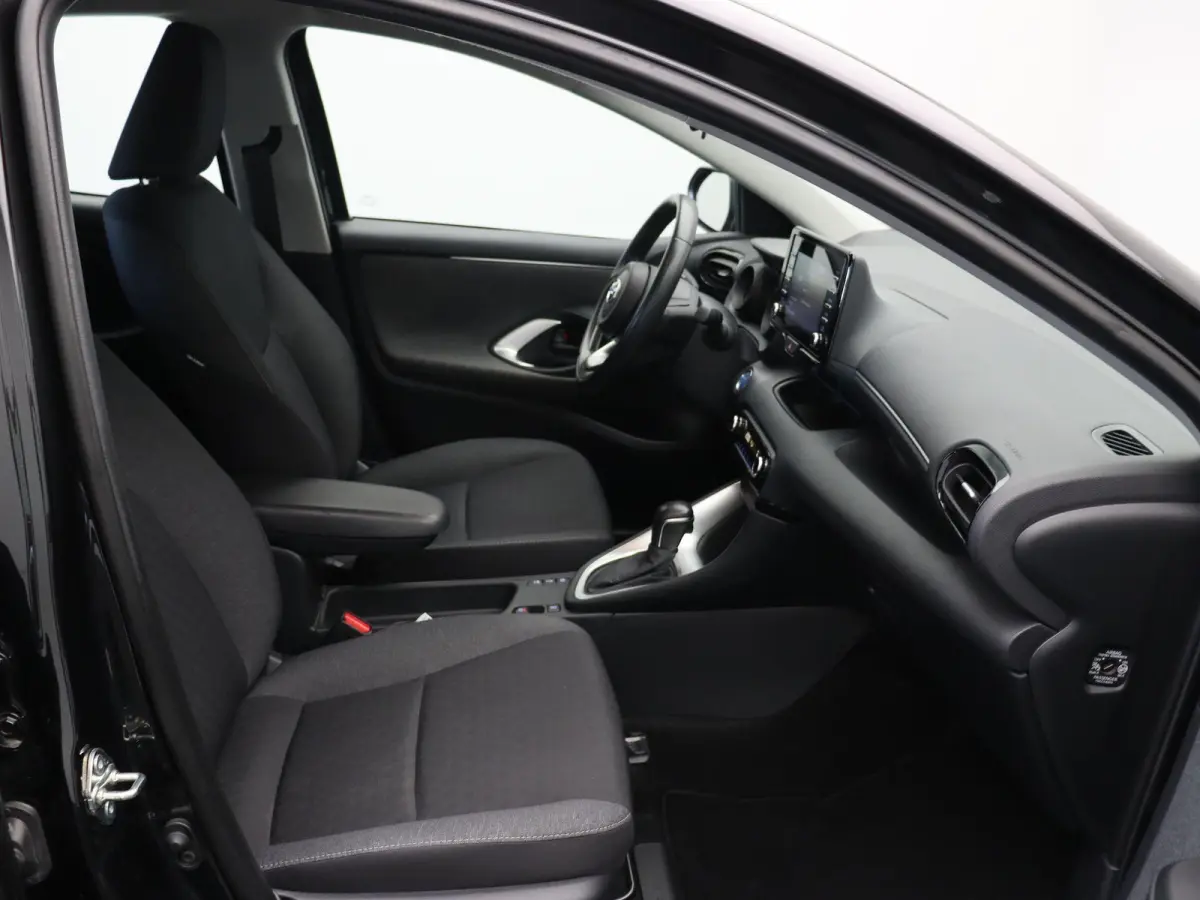 1.5 Hybrid Dynamic | Achteruitrijcamera | Apple Carplay & Android Auto | Full Led |