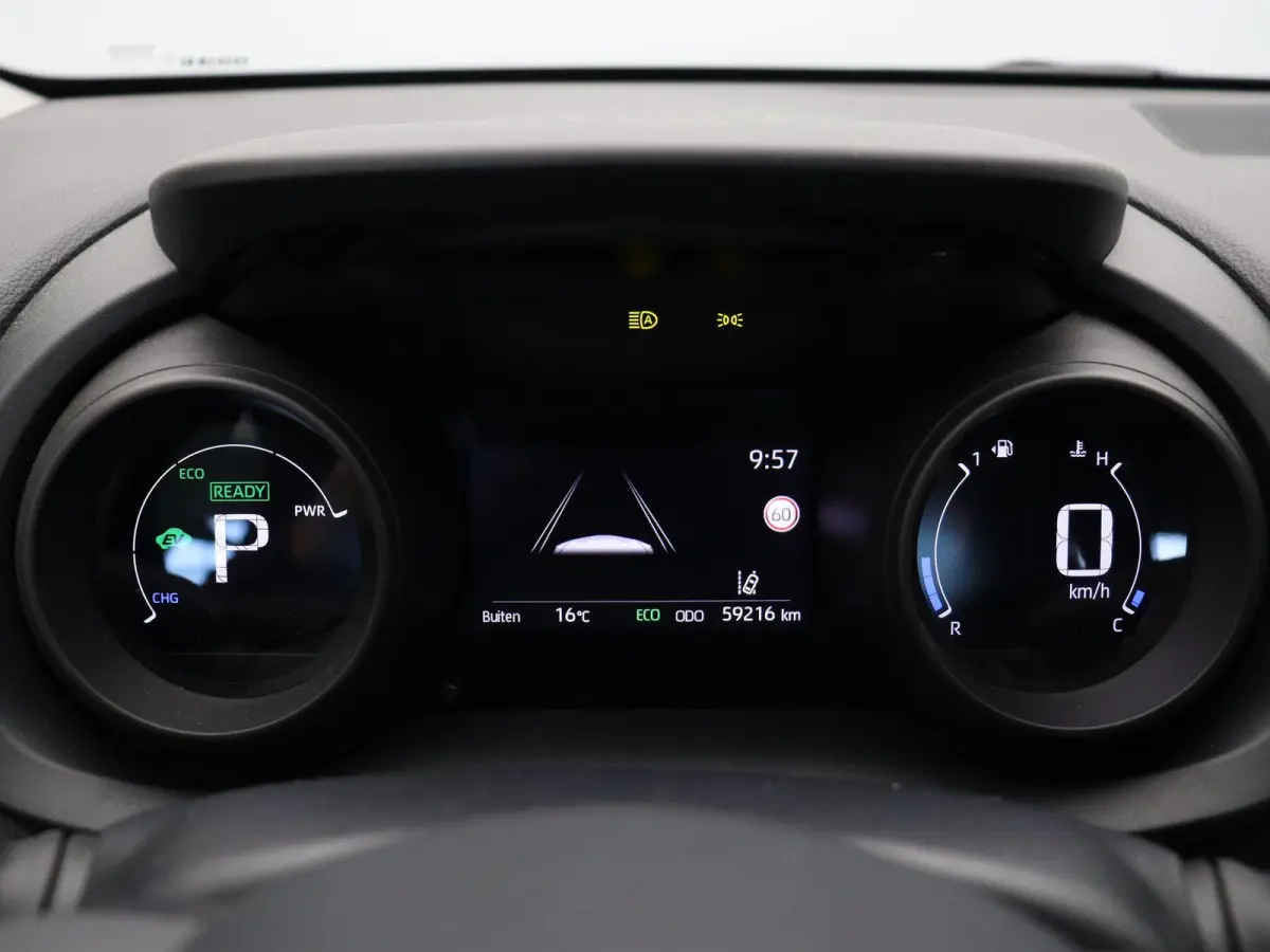 1.5 Hybrid Dynamic | Achteruitrijcamera | Apple Carplay & Android Auto | Full Led |