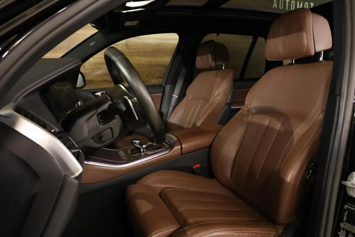 xDrive45e M-Sport|Skylounge|HUD|360|Aero|Ventilatie|