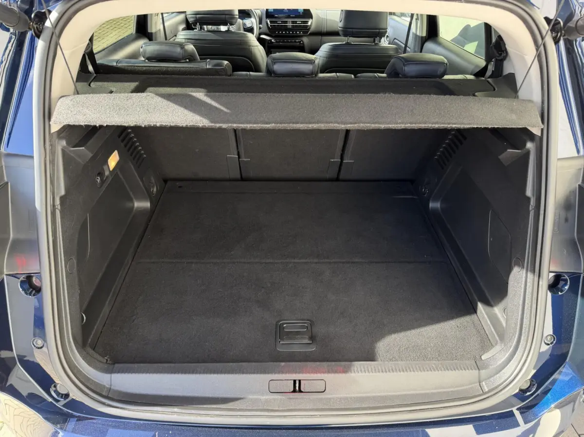 1.6 Plug-in Hybrid 225 Shine | Pano | Massage | Carplay