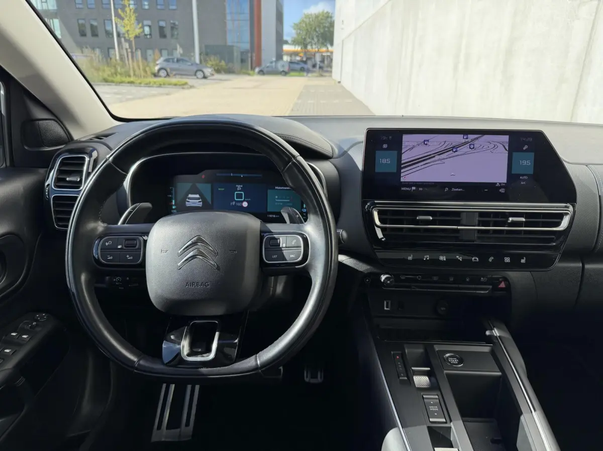 1.6 Plug-in Hybrid 225 Shine | Pano | Massage | Carplay