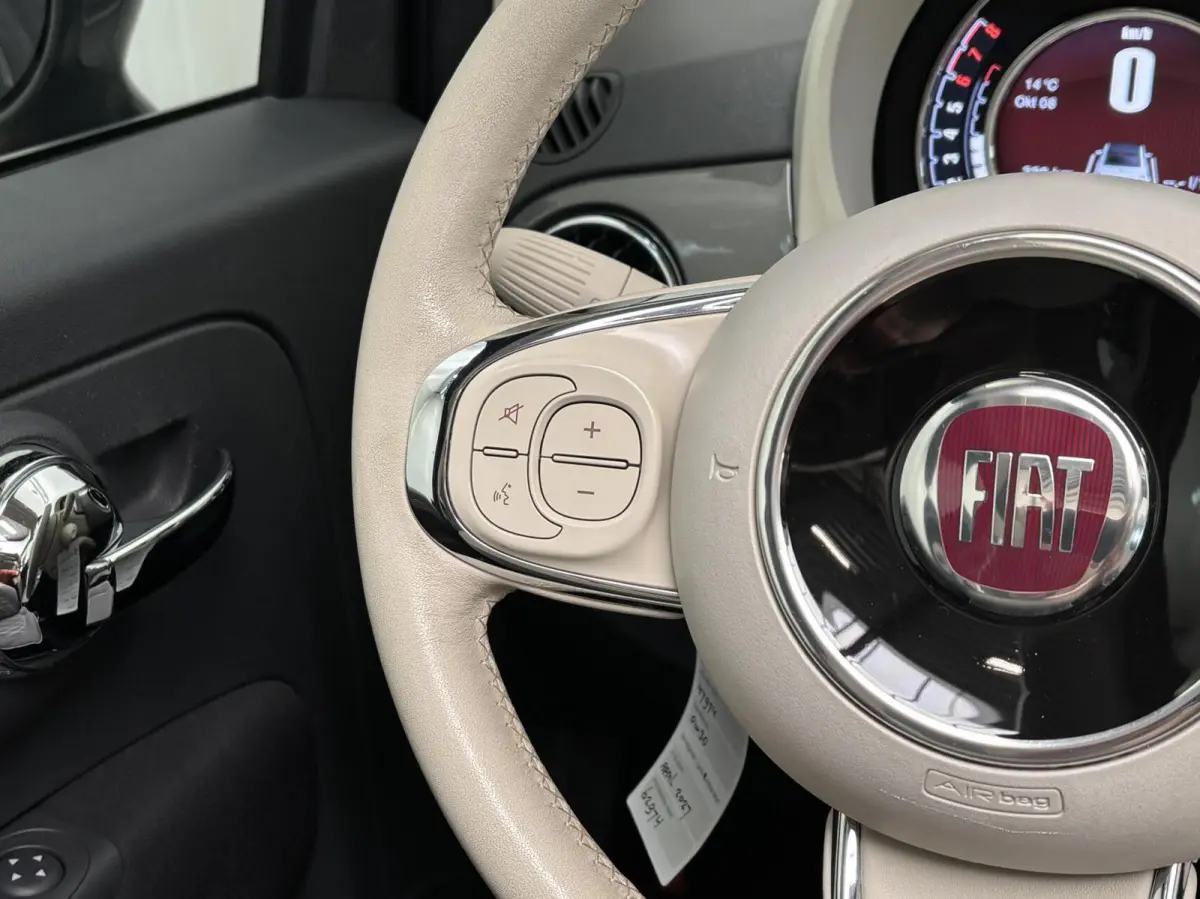 abrio TwinAir Turbo Lounge / NL Auto / Nieuw staat! / Navigatie / Groot scherm / Facelift / Rijklaar!
