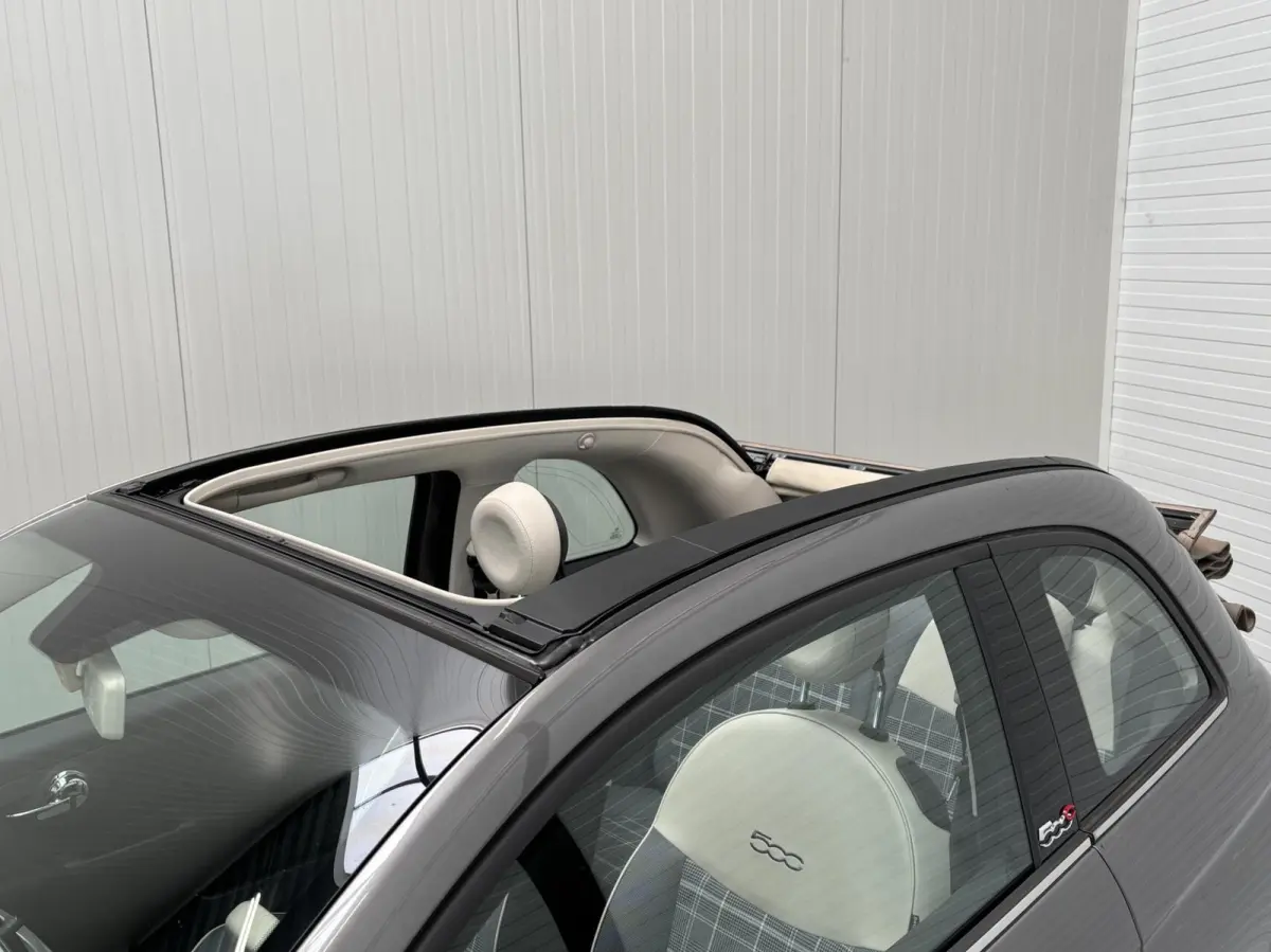 abrio TwinAir Turbo Lounge / NL Auto / Nieuw staat! / Navigatie / Groot scherm / Facelift / Rijklaar!