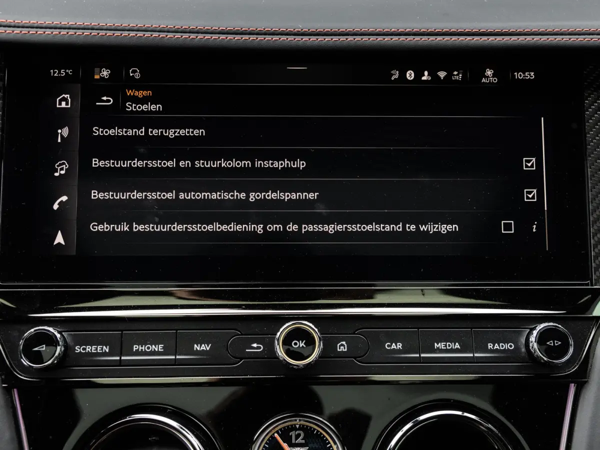 4.0 V8 Hybrid Black Edition | PANORAMADAK | TOURING SPECIFICATION | 22 INCH BLACK | NAIM SOUND | BTW AUTO |