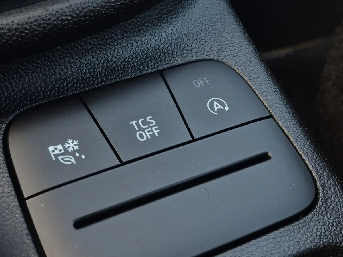 1.0 EcoBoost Active Voorruit verwarming | B&O Geluid | Parkeersensoren | LED | Climate control Full map navigatie | Carplay/android auto |
