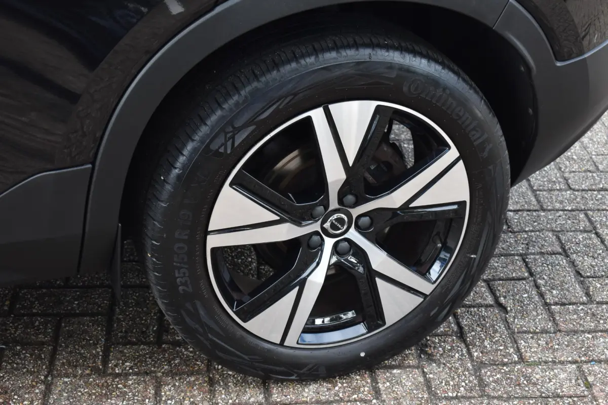 1.5 T5 R-Design Schuifdak | Harman & Kardon | Leder | 12 mnd BOVAG garantie | Whatsapp 06-53188999