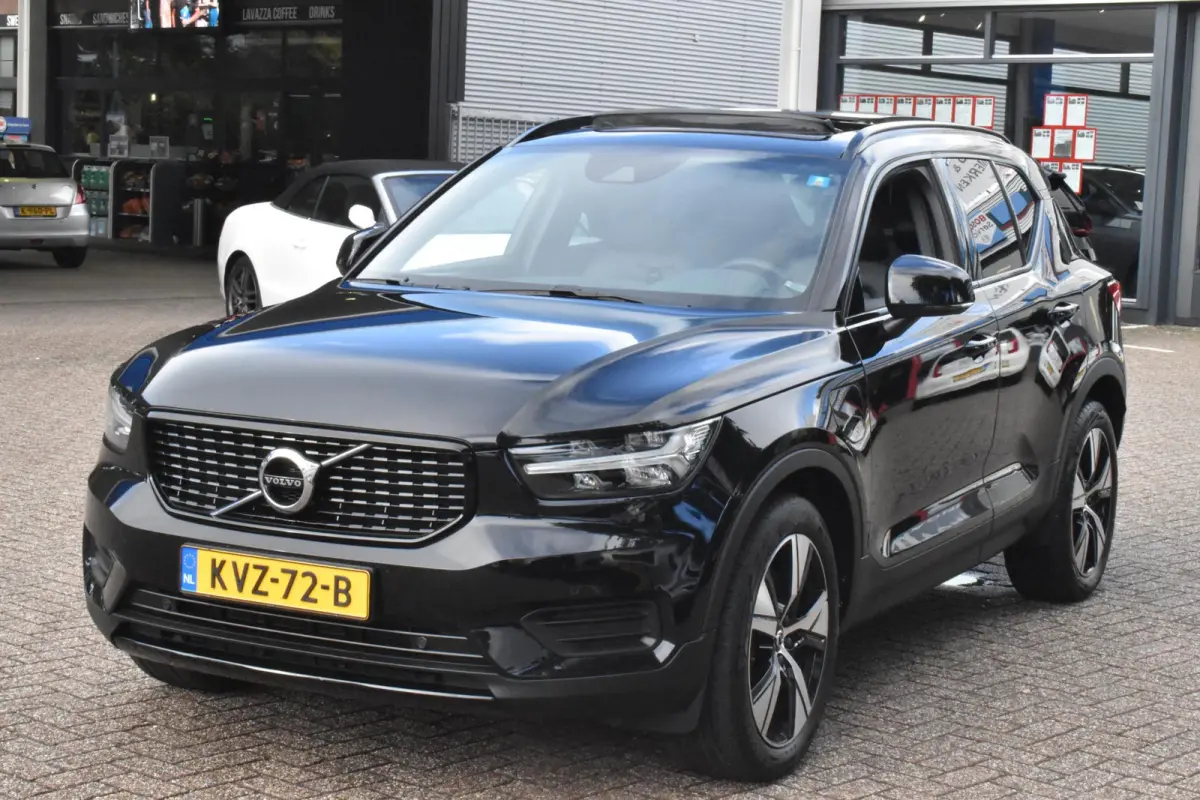 1.5 T5 R-Design Schuifdak | Harman & Kardon | Leder | 12 mnd BOVAG garantie | Whatsapp 06-53188999