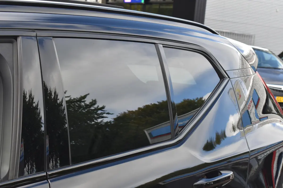 1.5 T5 R-Design Schuifdak | Harman & Kardon | Leder | 12 mnd BOVAG garantie | Whatsapp 06-53188999
