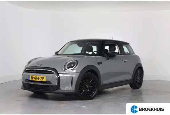 1.5 Cooper Classic | LED | Union Jack | Navi | Sfeerverlichting | Sportstoelen | Half Leder | Clima | Parkeersensoren | Lichtmetalen Velgen