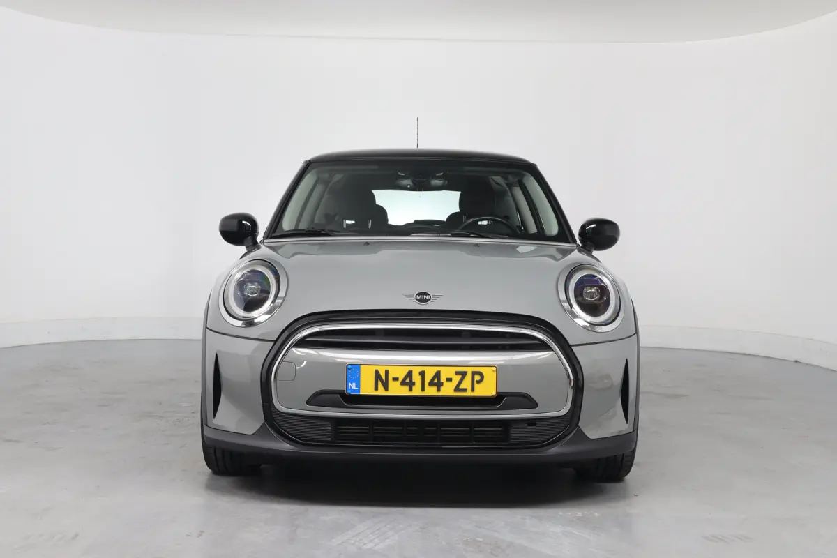 1.5 Cooper Classic | LED | Union Jack | Navi | Sfeerverlichting | Sportstoelen | Half Leder | Clima | Parkeersensoren | Lichtmetalen Velgen