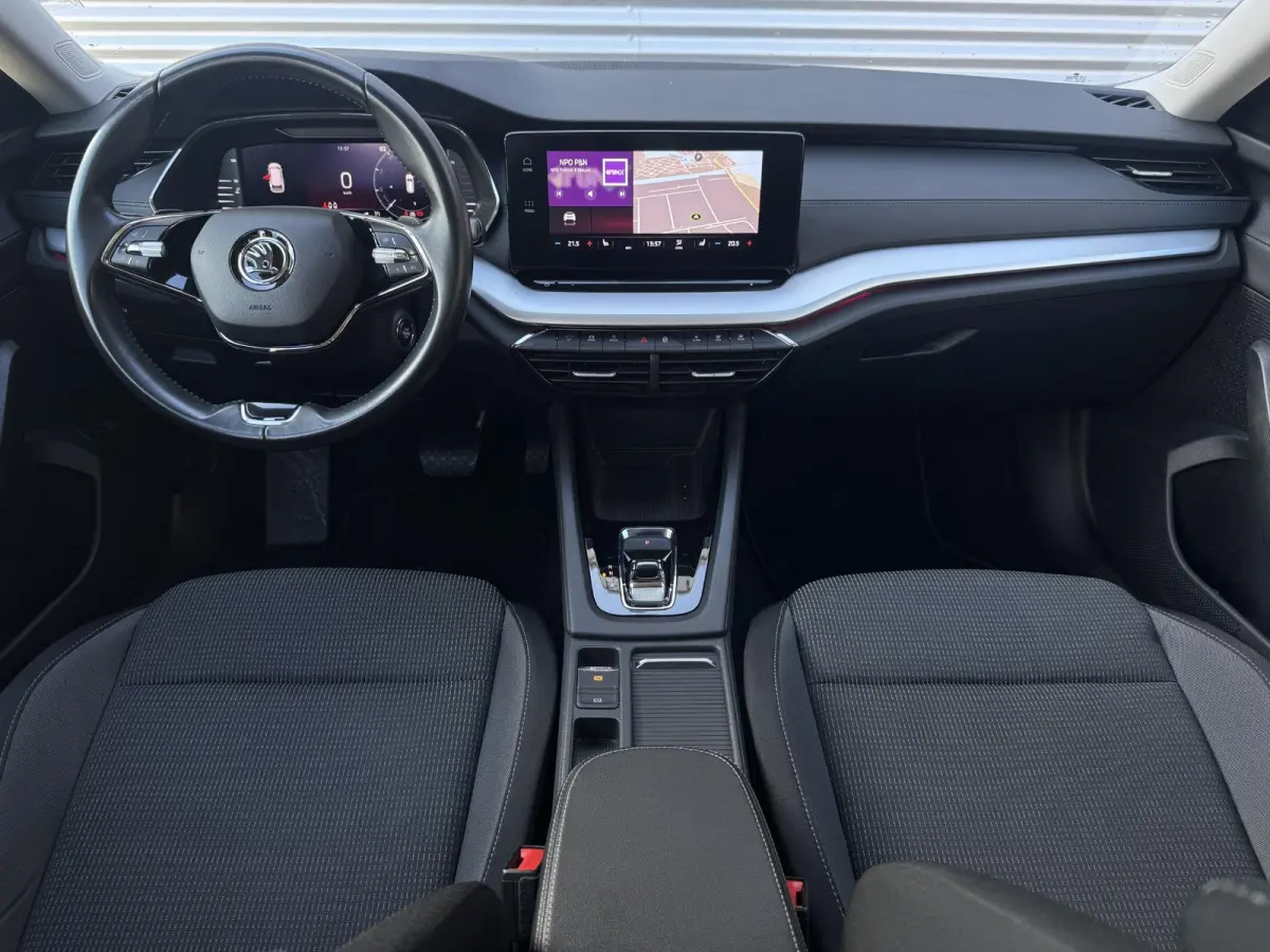 1.0 e-TSI Business Edition 1e Eigenaar|Navi|Virtual Cockpit|Carplay|Clima|Cruise|PDC|Dealer Onderhouden|N.A.P|APK tot 05-2027