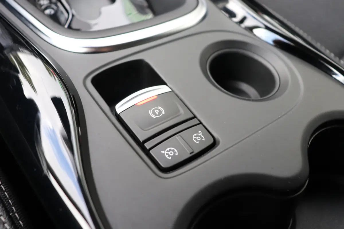 1.2 TCe Intens Automaat. Navigatie, trekhaak
