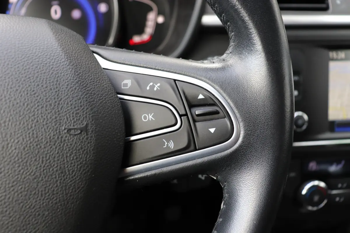 1.2 TCe Intens Automaat. Navigatie, trekhaak