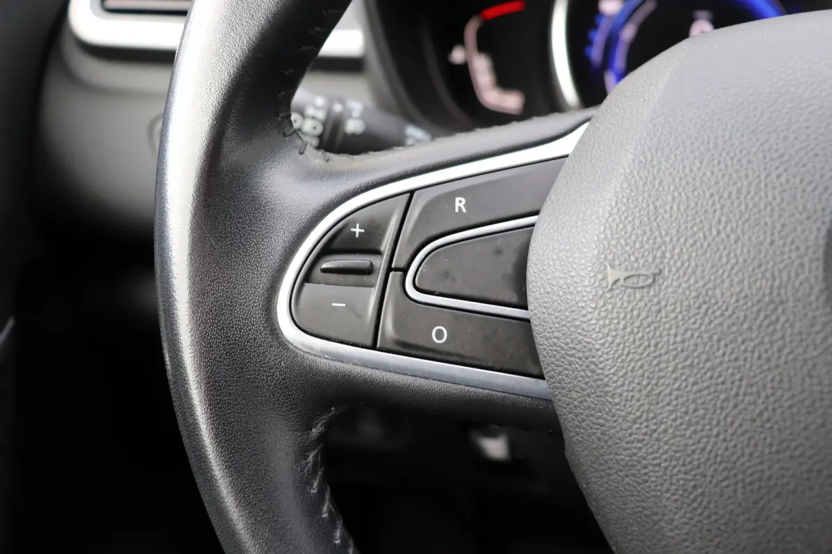 1.2 TCe Intens Automaat. Navigatie, trekhaak