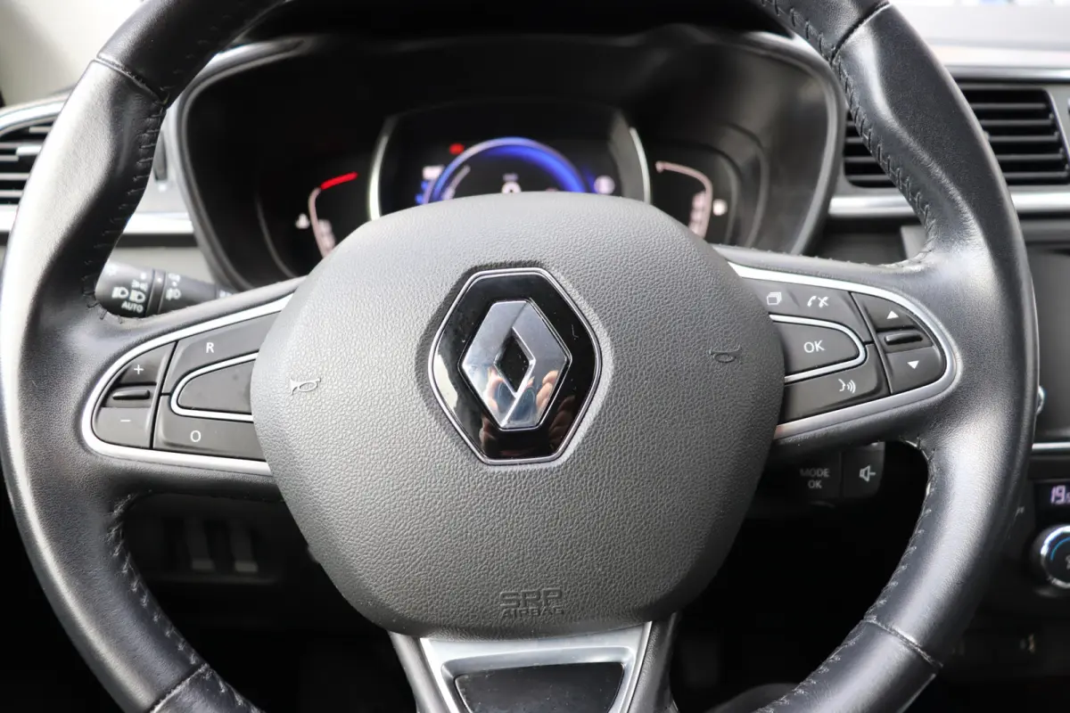 1.2 TCe Intens Automaat. Navigatie, trekhaak