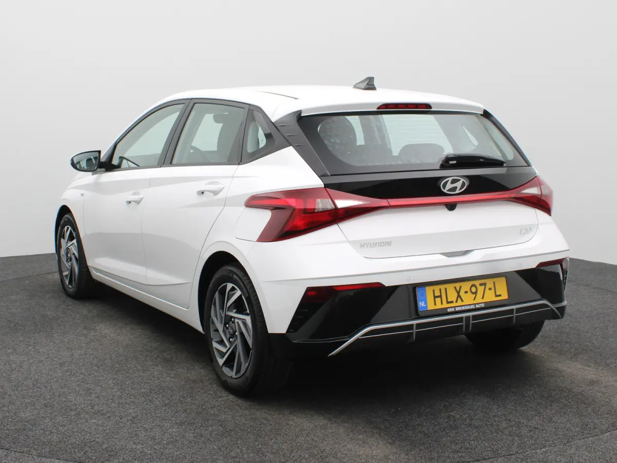 1.0 T-GDI 100pk Comfort | Airco | Camera | Carplay | Cruise control | Dodehoek detectie | Navigatie | Parkeersensoren | Digitaal cockpit | Lichtmetalen velgen