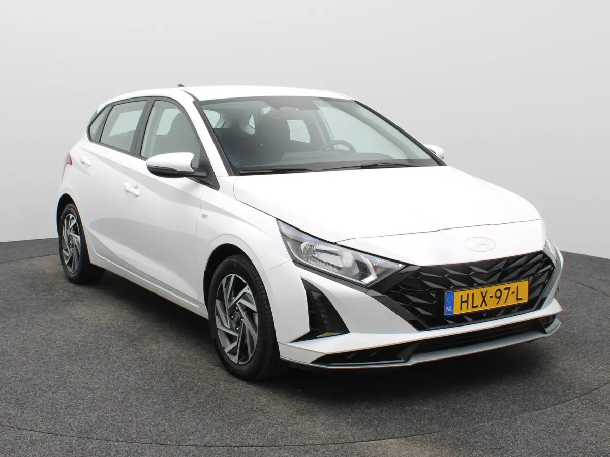 1.0 T-GDI 100pk Comfort | Airco | Camera | Carplay | Cruise control | Dodehoek detectie | Navigatie | Parkeersensoren | Digitaal cockpit | Lichtmetalen velgen