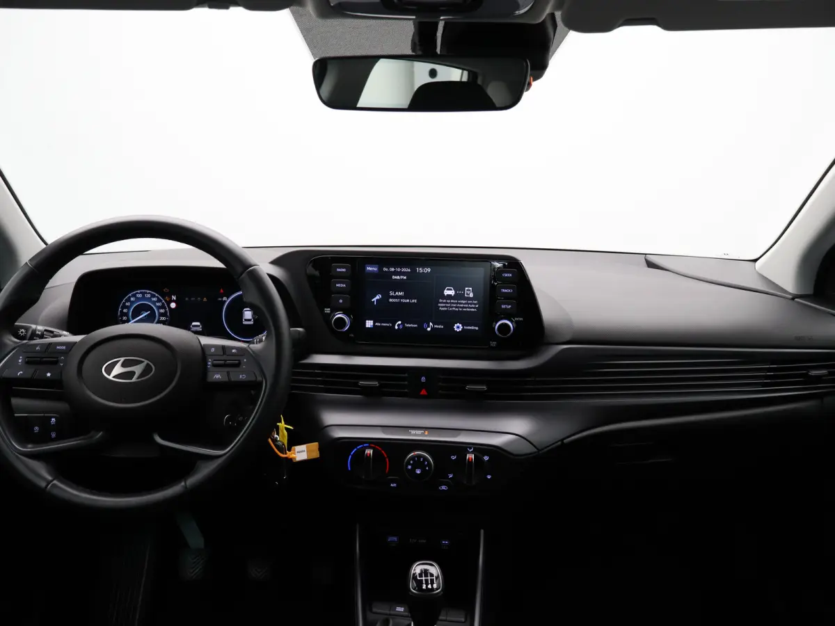 1.0 T-GDI 100pk Comfort | Airco | Camera | Carplay | Cruise control | Dodehoek detectie | Navigatie | Parkeersensoren | Digitaal cockpit | Lichtmetalen velgen