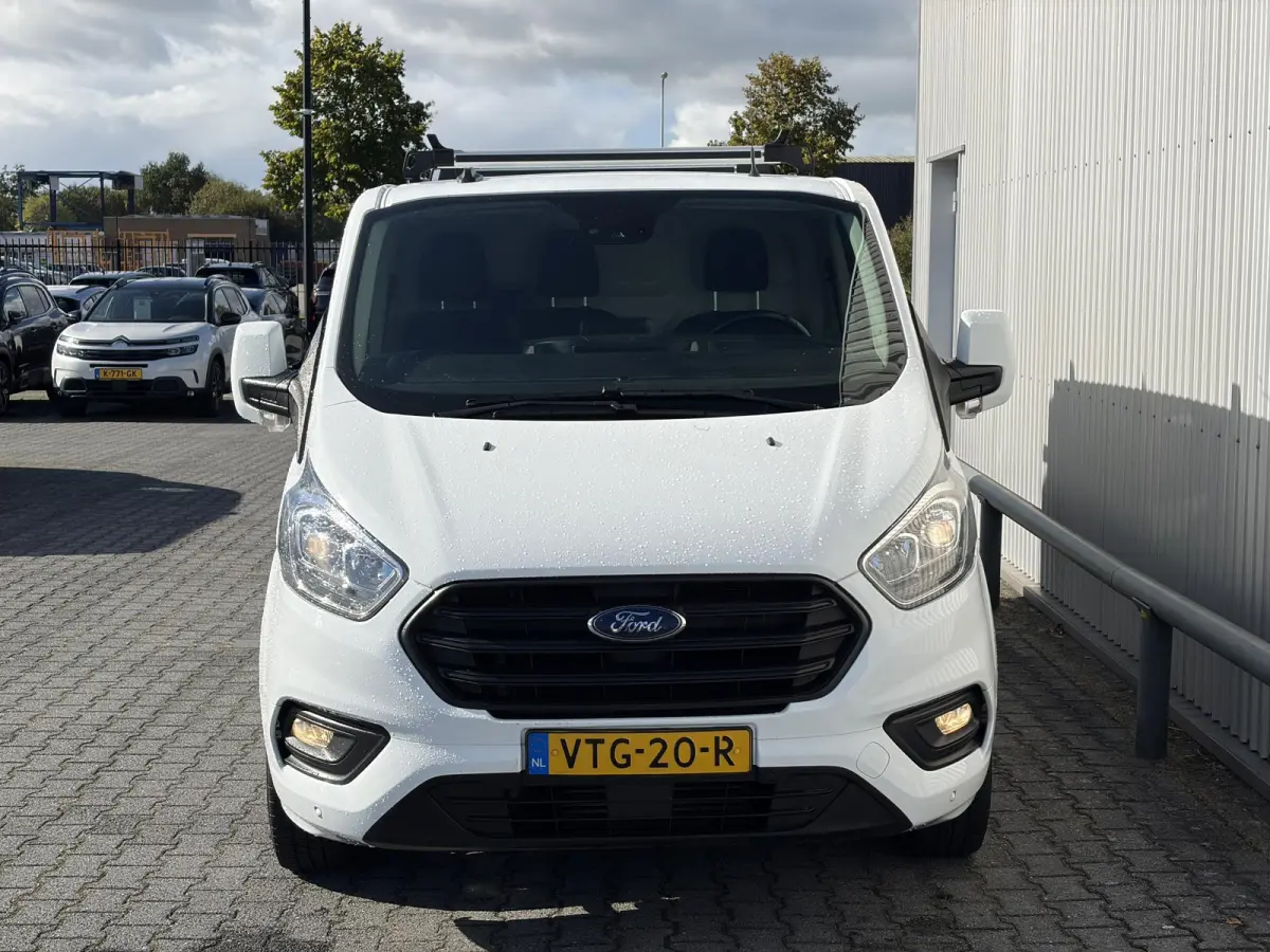 320 2.0 TDCI L2H1*NAVI*CAM*CRUISE*A/C*TEL*3PERS*