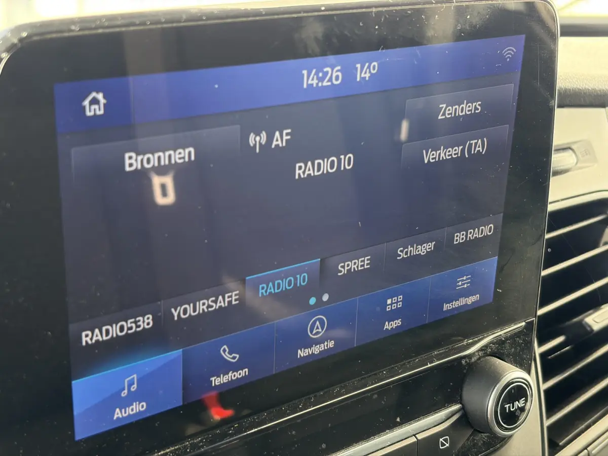 320 2.0 TDCI L2H1*NAVI*CAM*CRUISE*A/C*TEL*3PERS*