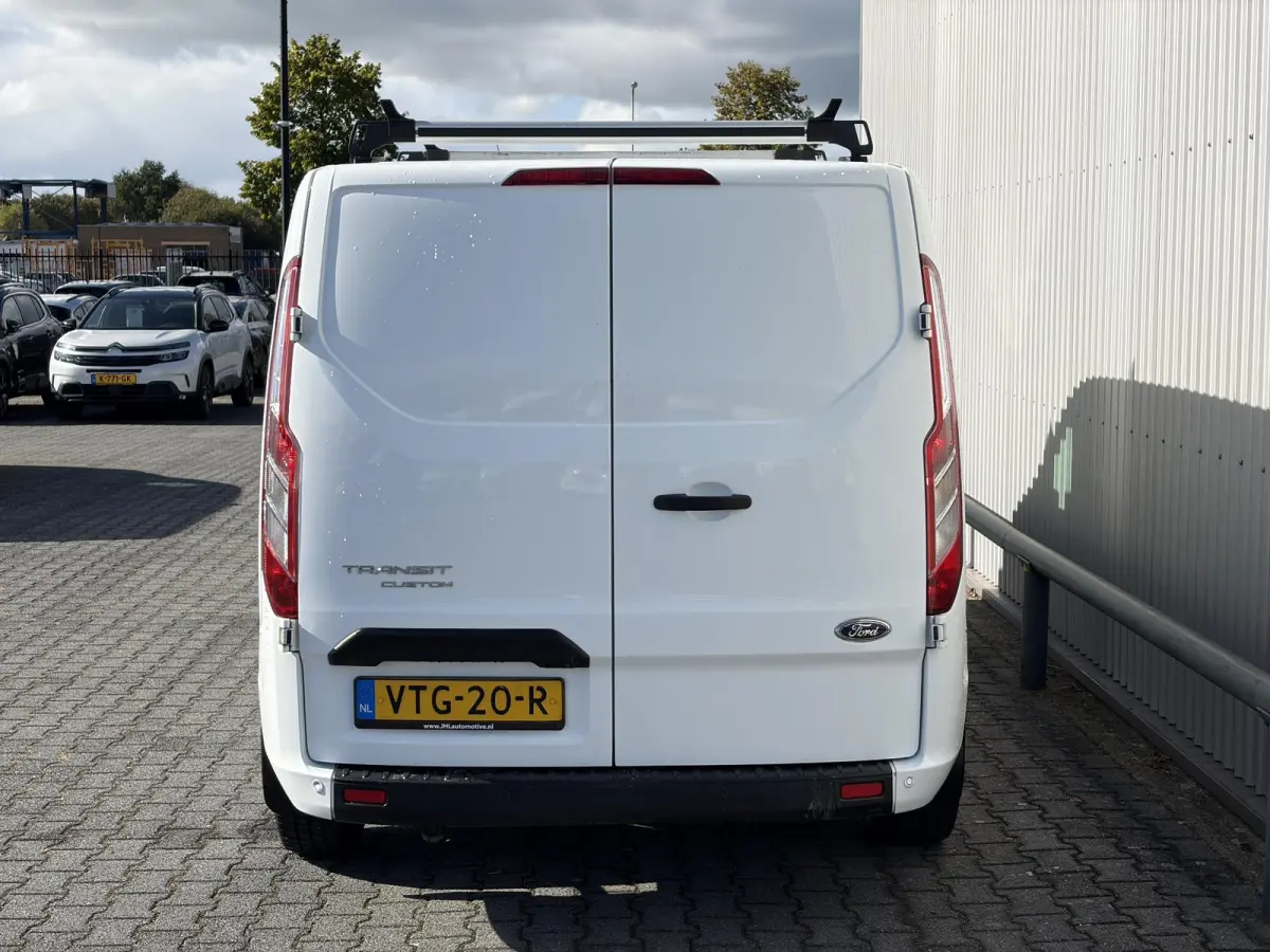 320 2.0 TDCI L2H1*NAVI*CAM*CRUISE*A/C*TEL*3PERS*