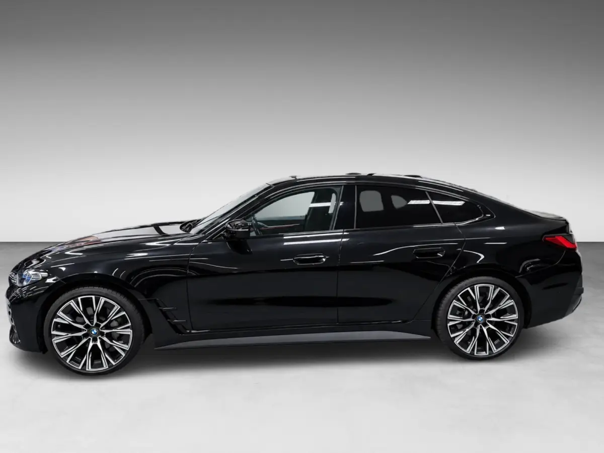 GRAN COUPE EDrive40 84 kWh M-SPORT NW-PRIJS 90DEURO!! FULL-OPTION!!!