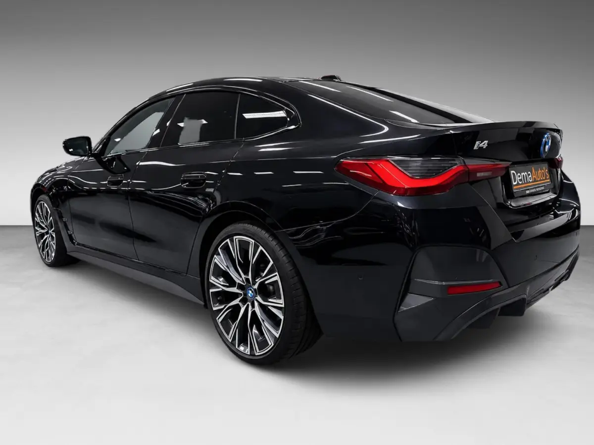 GRAN COUPE EDrive40 84 kWh M-SPORT NW-PRIJS 90DEURO!! FULL-OPTION!!!