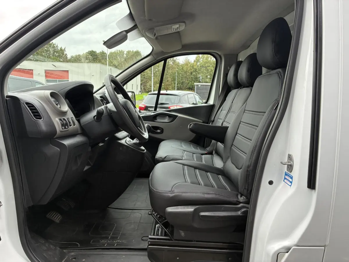 bestel 1.6 dCi 125 PK T29 L2H1 Comfort | AIRCO | 87000 KM!!!